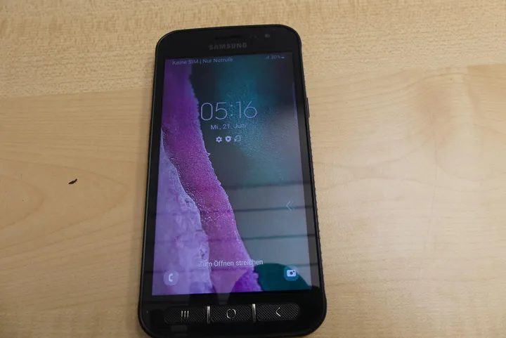 Samsung - Galaxy Xcover 4s